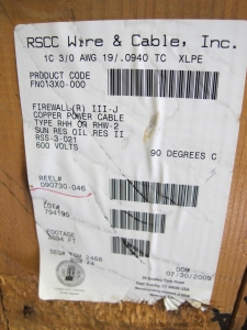 LOT (2394 FT) OF CABLE, ELECTRICAL TYPE, 3/0 SIZE, 600V RATING, XLPE MATERIAL, 1 CONDUCTOR, BLACK KIND. RSS-3-021 (W-44) LOADING & HANDLING FEE $15-
